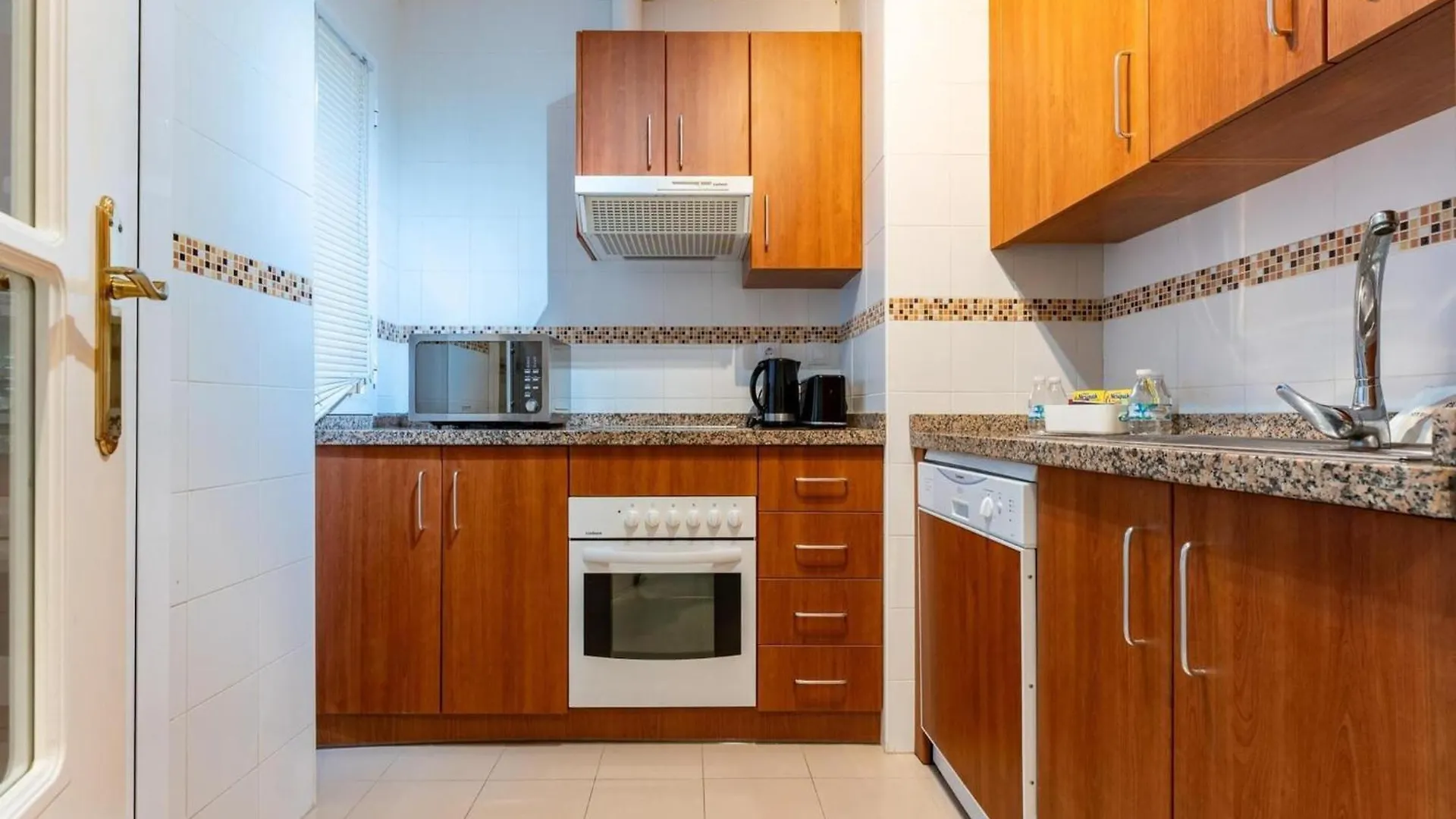 Faro'S Playa Marina Apartment 米哈斯 度假居